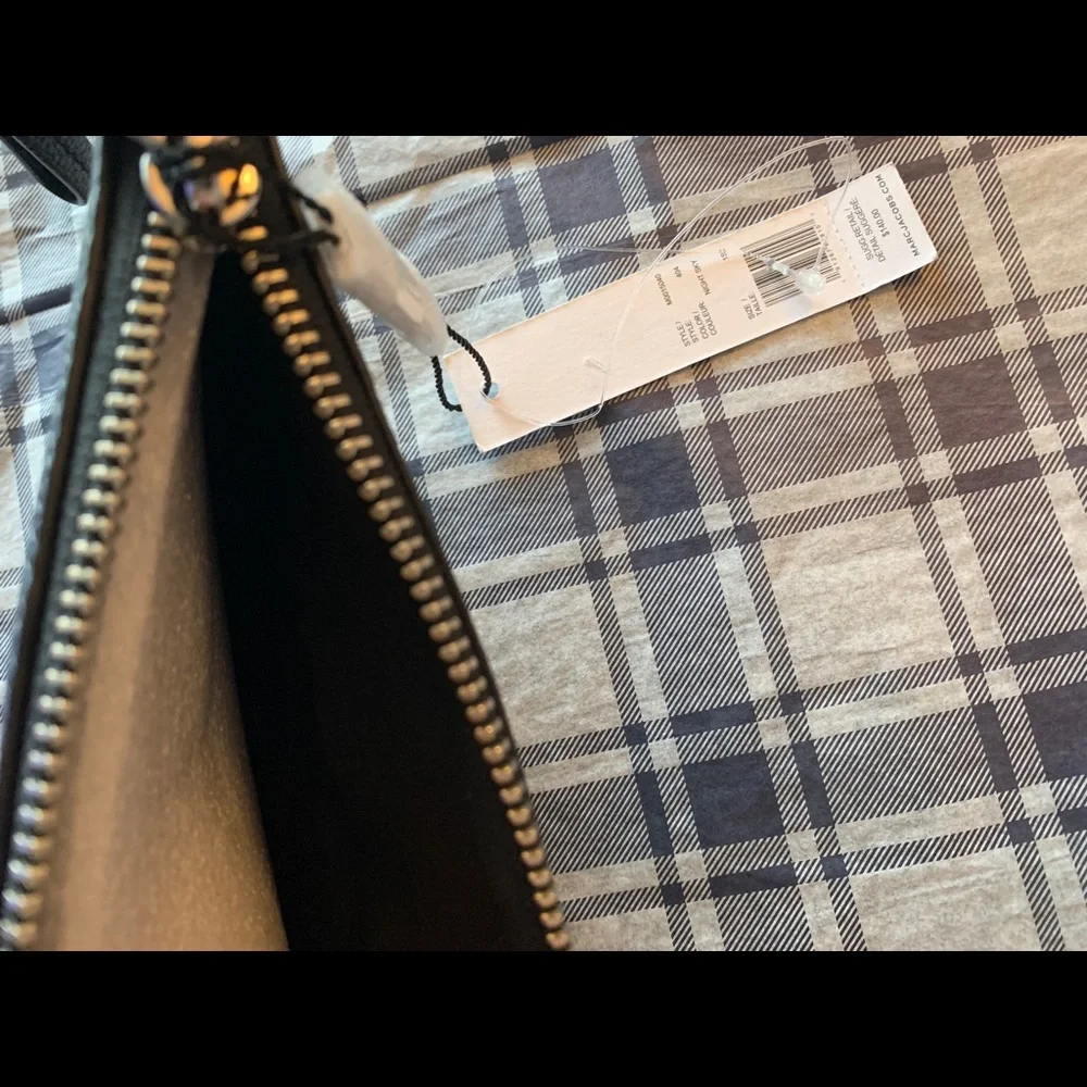 NWT MARC JACOBS Empire City Wristlet (Dark Navy) - Picture 7 of 11